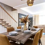 Lacha Villa