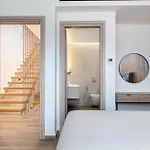 Lacha Villa *