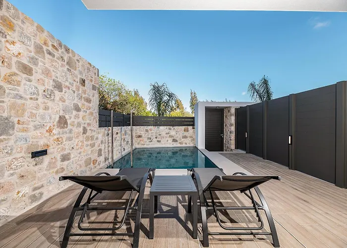 Lacha Вилла Кос