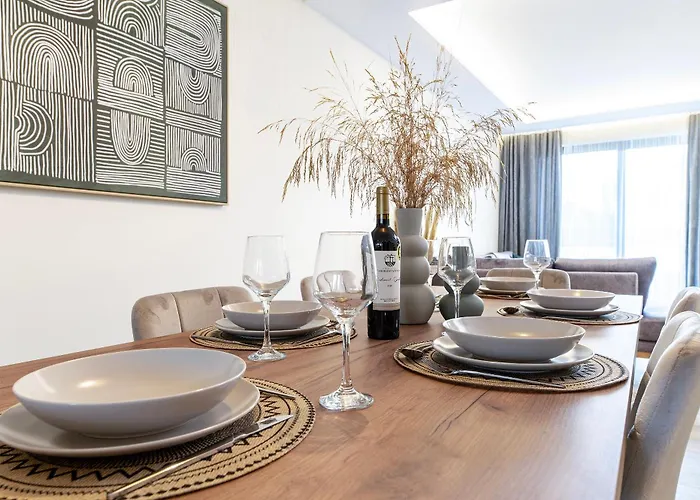 فيلة Lacha بلدة كوس